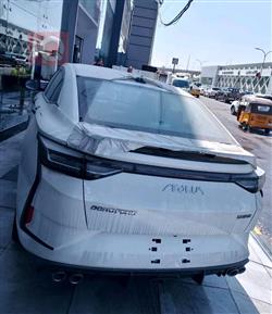 دۆنگ فینگ شاین